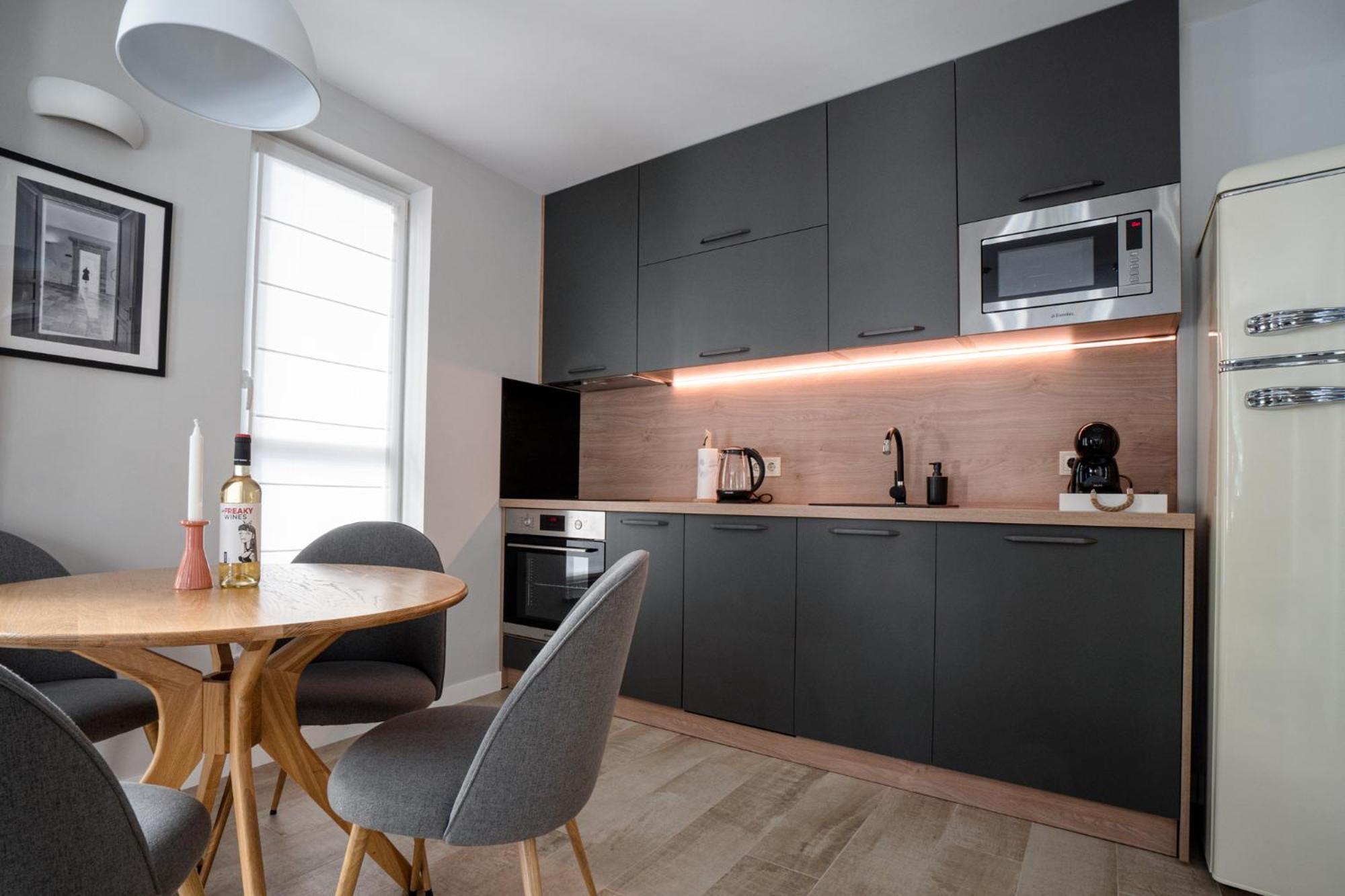 8Th Hill Apartman Plovdiv Kültér fotó